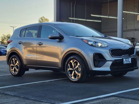 Used 2021 Kia Sportage LX image 30