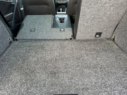 Used 2016 Volkswagen Tiguan SEL image 17