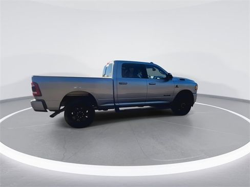 Used 2022 RAM 2500 Big Horn w/ Level C Equiment Group image 11