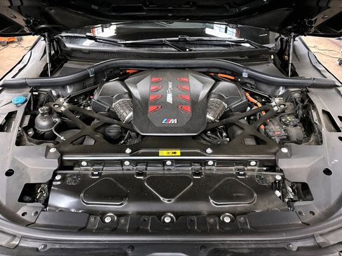 Used 2023 BMW XM AWD/4WD image 13