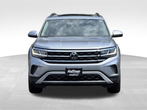 Used 2023 Volkswagen Atlas SE w/ Panoramic Sunroof Package AWD/4WD image 2