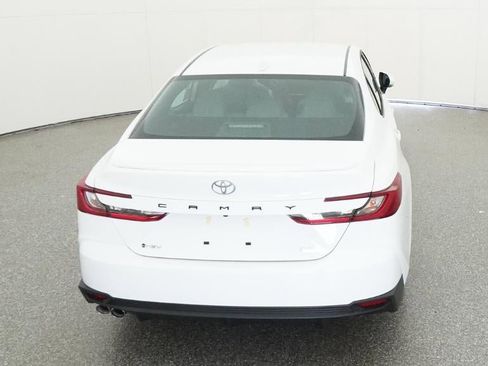 New 2026 Toyota Camry SE image 7