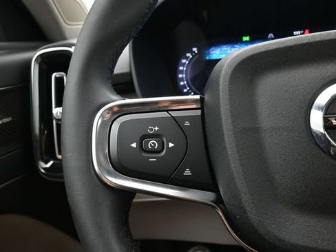 Used 2023 Volvo XC40 B5 Plus w/ Driver Assist Package AWD/4WD image 26