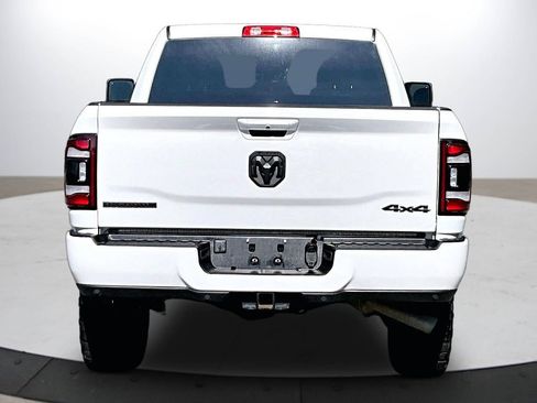 Certified 2024 RAM 2500 Big Horn w/ Night Edition AWD/4WD image 8