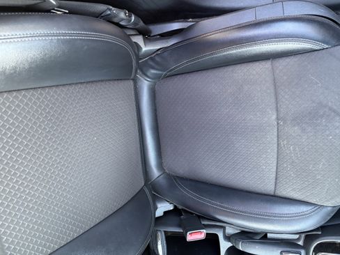 Used 2019 Buick Encore Preferred image 18