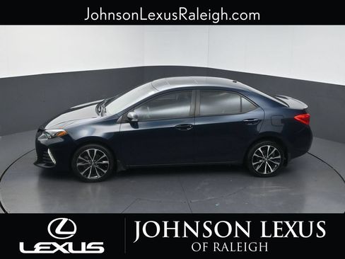 Used 2019 Toyota Corolla SE w/ SE Premium Package FWD image 31