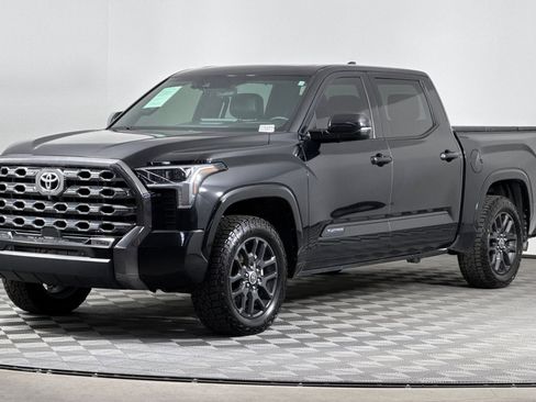 Used 2022 Toyota Tundra Platinum image 8