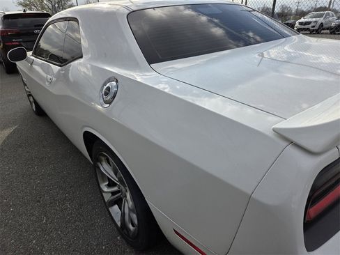 Used 2021 Dodge Challenger R/T image 4