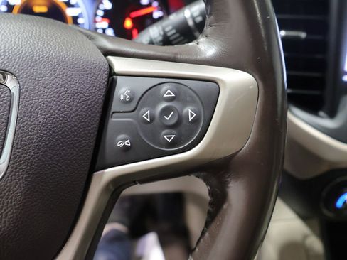 Used 2018 GMC Acadia Denali AWD/4WD image 41