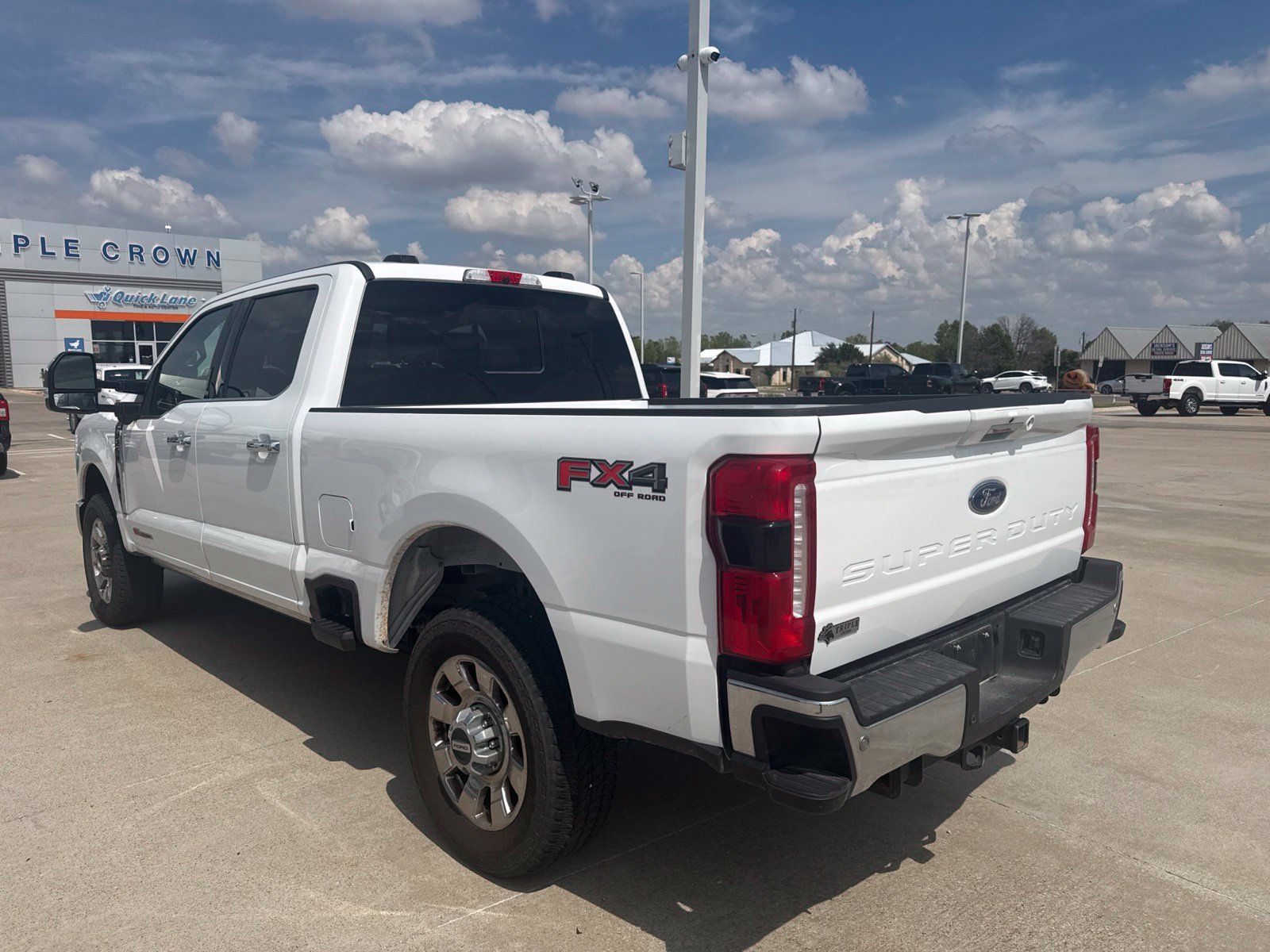 Used 2024 Ford F250 Lariat w/ Lariat Ultimate Package AWD/4WD image 7
