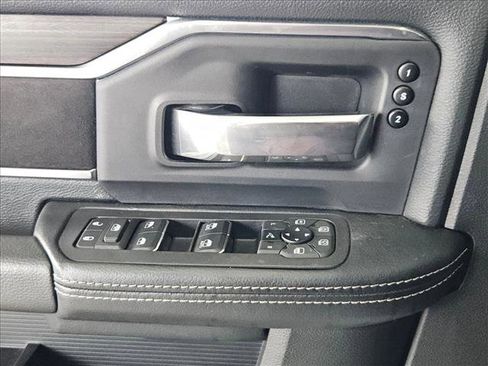 Used 2025 RAM 3500 Laramie w/ Sport Appearance Package image 6