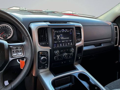 Used 2019 RAM 1500 Warlock AWD/4WD image 7