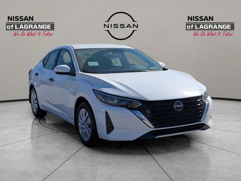 New 2025 Nissan Sentra S image 3