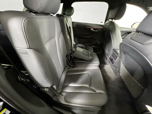 Used 2021 Audi Q7 3.0T Prestige image 30