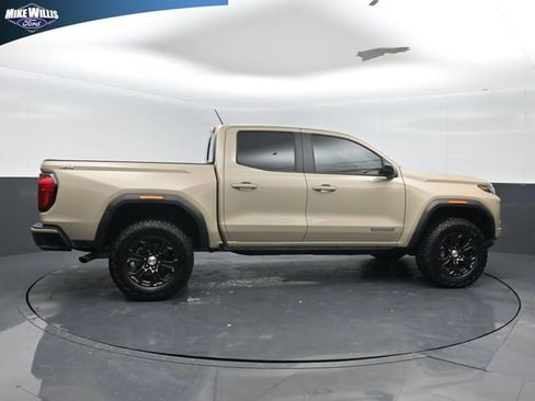 Used 2024 GMC Canyon Elevation w/ Convenience Package AWD/4WD image 8