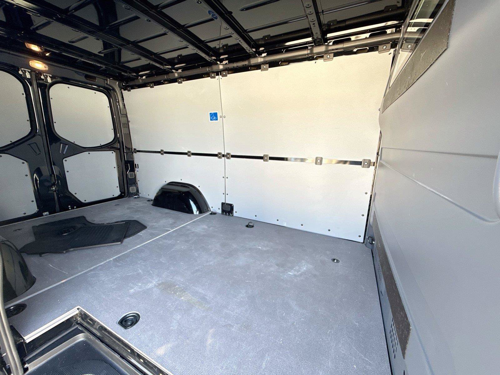 Used 2026 Mercedes-Benz Sprinter 2500 image 8