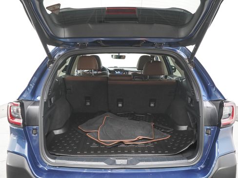 Used 2022 Subaru Outback Touring AWD/4WD image 16