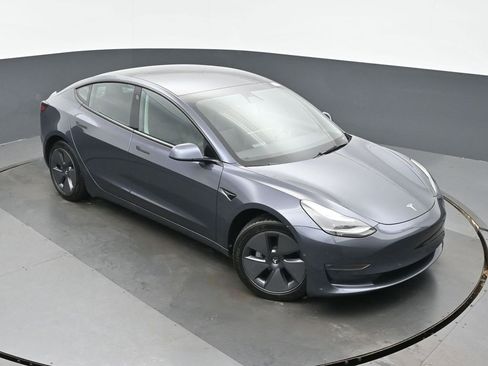 Used 2022 Tesla Model 3 Long Range image 30