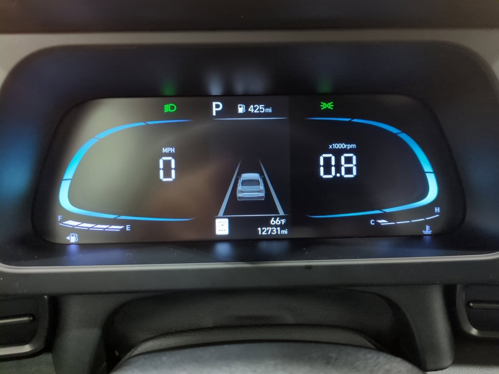 Used 2025 Hyundai Elantra Sport FWD image 19