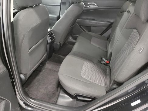 Used 2025 Kia Sportage LX AWD/4WD image 21