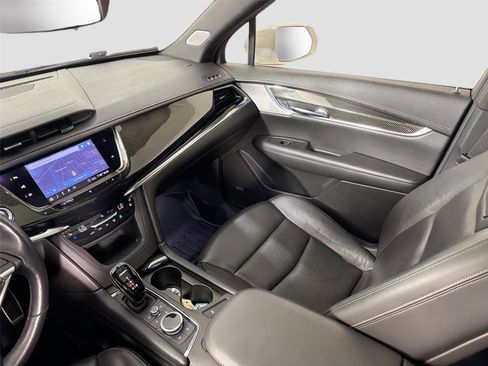 Used 2020 Cadillac XT6 Sport AWD/4WD image 24