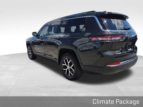 Used 2023 Jeep Grand Cherokee L Limited AWD/4WD image 18