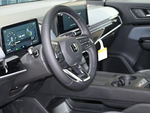 New 2026 Honda Prologue Touring image 15