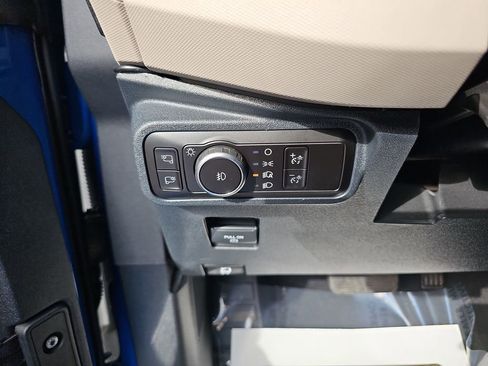 Used 2023 Ford Bronco Wildtrak image 30