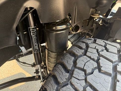 New 2025 Jeep Wrangler Sport S image 24