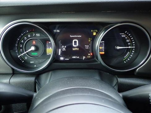 Used 2023 Jeep Wrangler Unlimited w/ Cold Weather Group AWD/4WD image 25