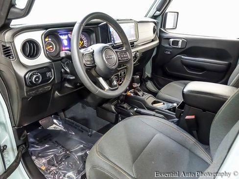 Used 2024 Jeep Wrangler Sport S image 10