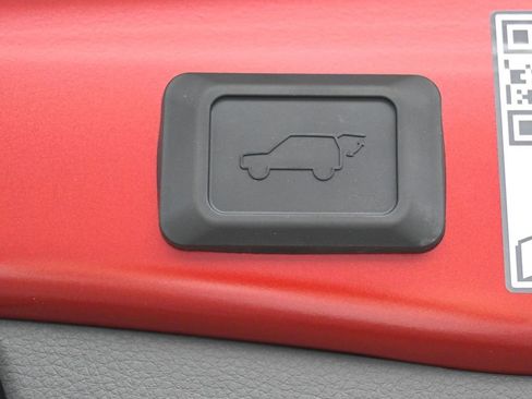 Certified 2025 Toyota RAV4 XSE image 35