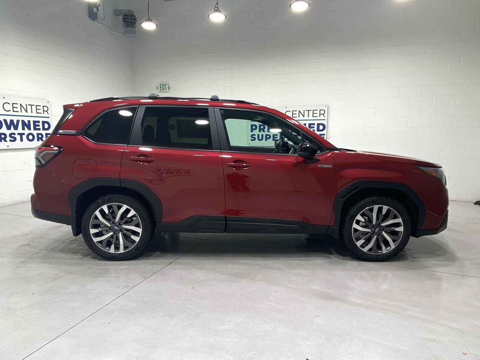 New 2026 Subaru Forester Touring AWD/4WD image 9