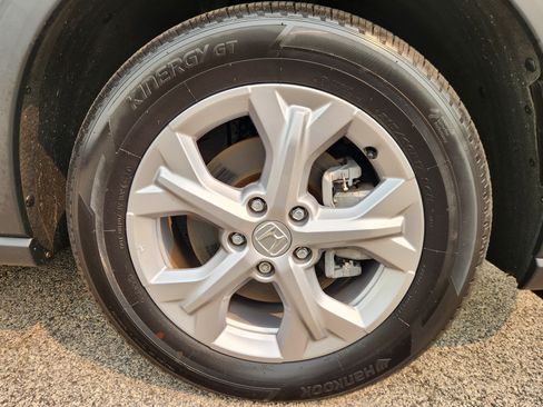 Certified 2023 Honda HR-V LX image 19