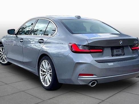 Used 2024 BMW 330i Sedan w/ Convenience Package RWD image 11