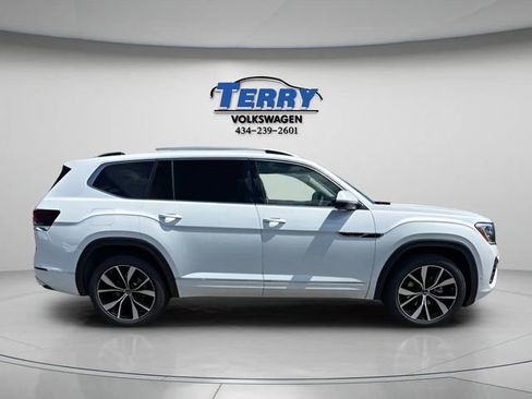 New 2026 Volkswagen Atlas SEL Premium R-Line AWD/4WD image 2