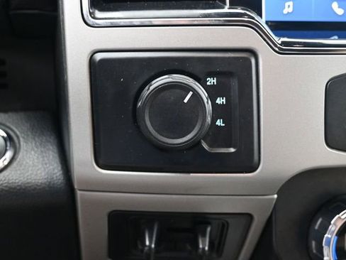 Certified 2022 Ford F450 Lariat w/ Lariat Ultimate Package AWD/4WD image 27