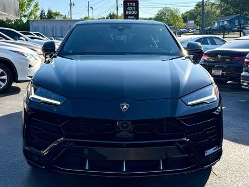 Used 2020 Lamborghini Urus AWD/4WD image 2