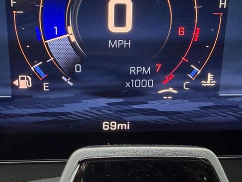 New 2026 Chevrolet Traverse RS w/ LPO, Floor Liner Package image 16