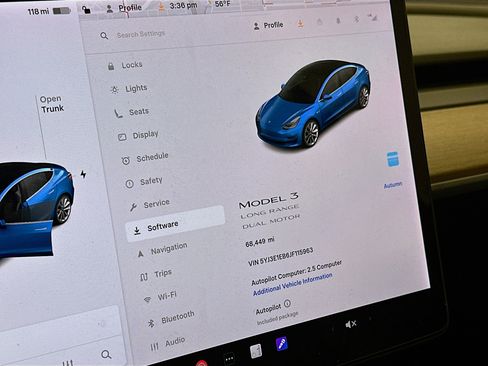 Used 2018 Tesla Model 3 Long Range image 18