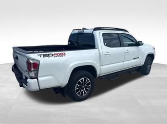 Used 2023 Toyota Tacoma TRD Sport w/ Technology Package AWD/4WD video 5