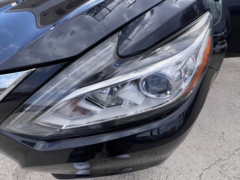 Used 2016 Nissan Altima 2.5 SL w/ 2.5 Technology Package image 19