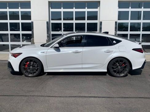 Used 2025 Acura Integra Type S FWD image 3