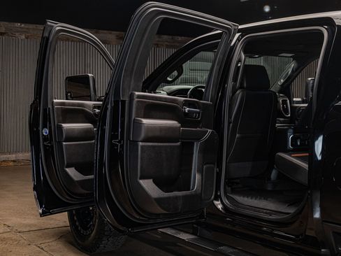 Used 2020 GMC Sierra 2500 AT4 w/ AT4 Premium Package AWD/4WD image 28