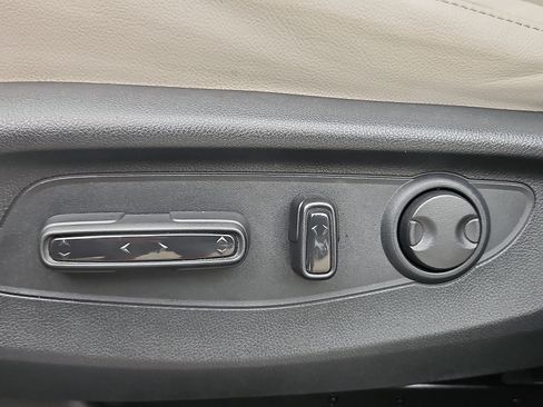 Used 2023 Honda CR-V EX-L image 30