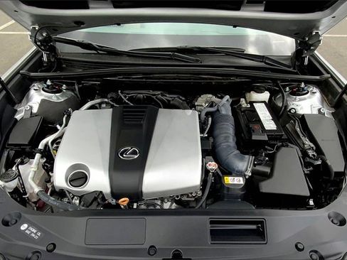 Used 2020 Lexus ES 350 w/ Premium Package image 9