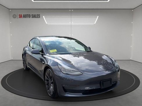 Used 2021 Tesla Model 3 Performance image 7
