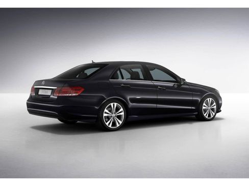 Used 2014 Mercedes-Benz E 350 Sedan image 19