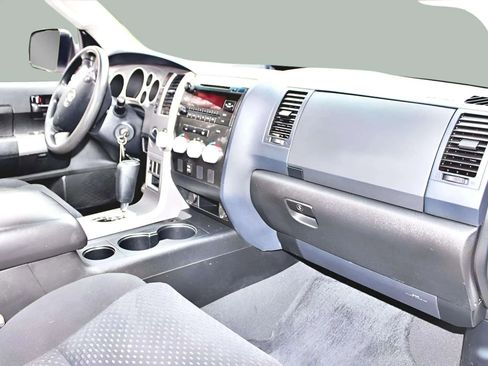 Used 2013 Toyota Tundra SR5 image 40