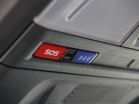 Used 2025 Subaru Crosstrek 2.5i Wilderness image 35